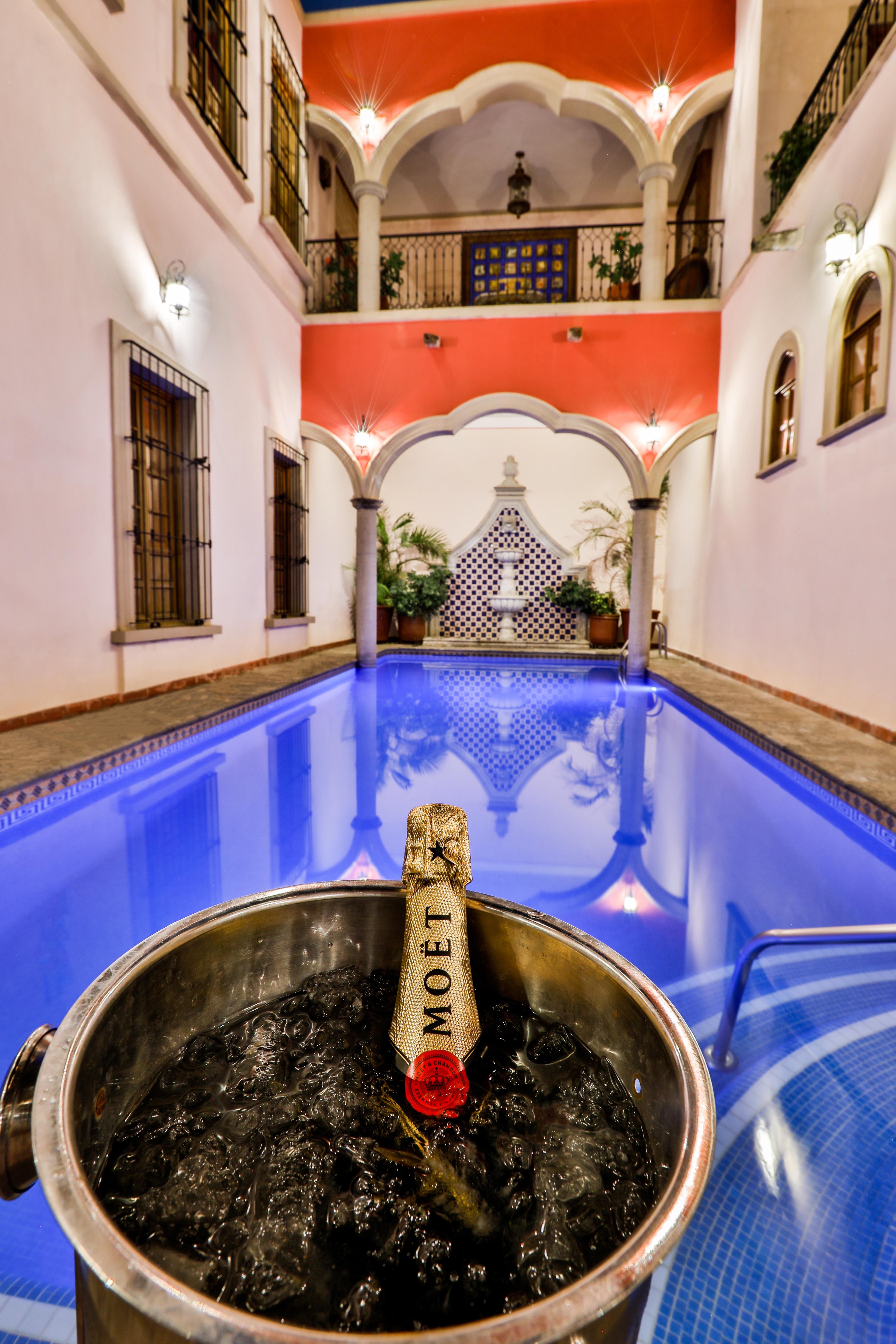 Gran Casa Sayula Galeria & Spa Екстер'єр фото